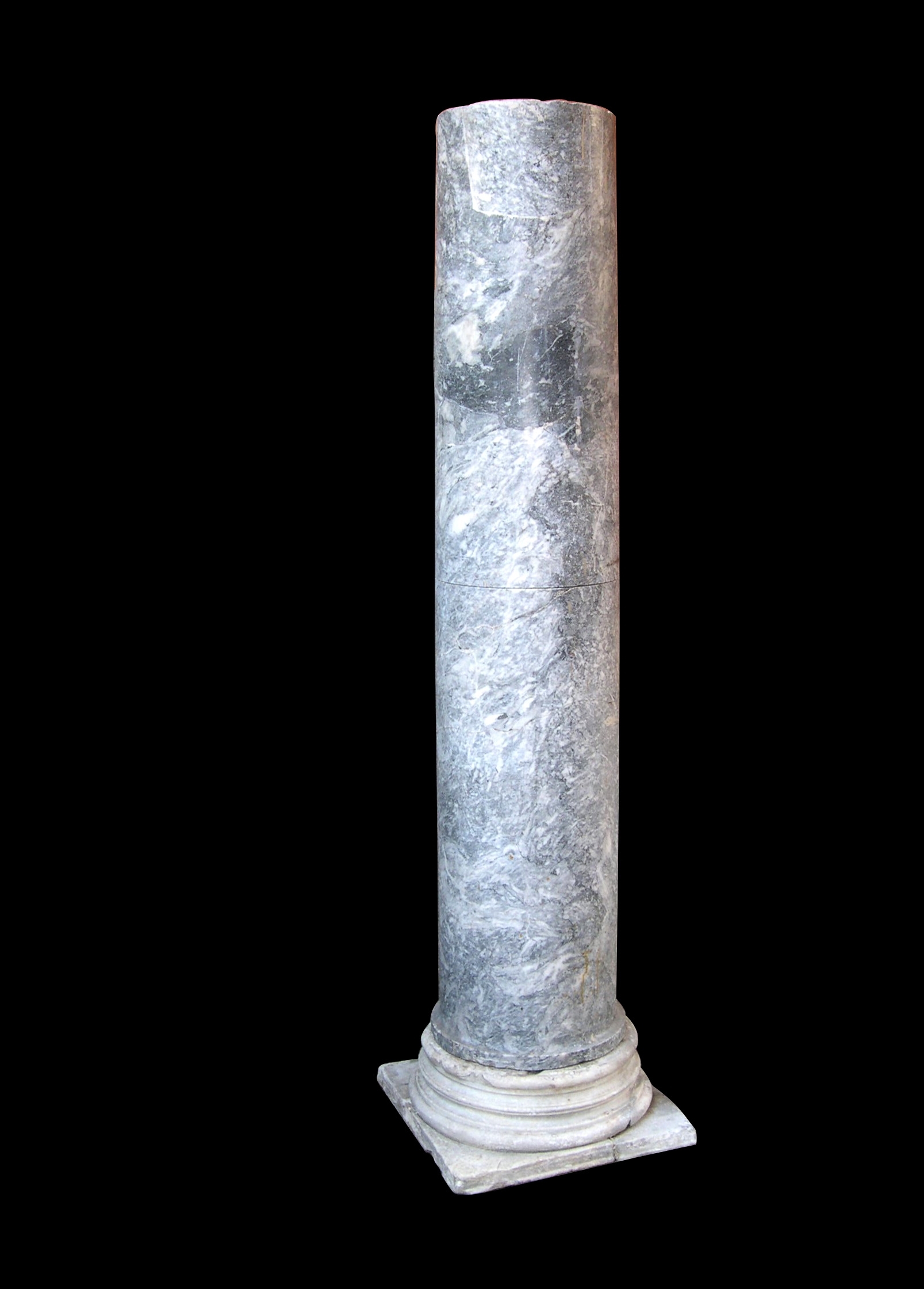 Opera di Plain column shaft on composite base